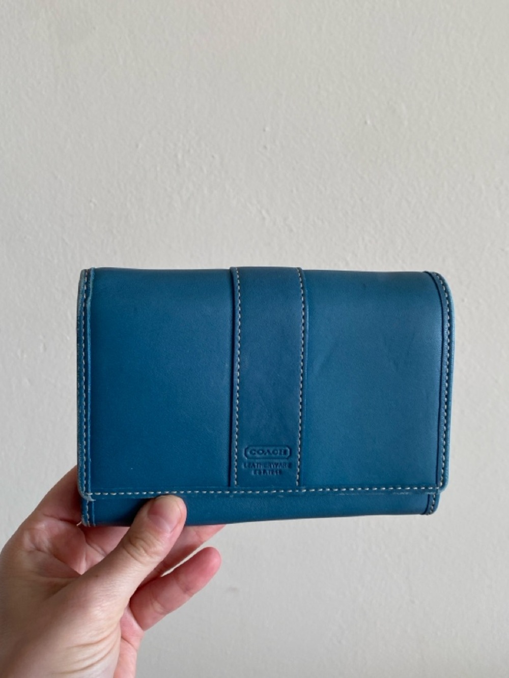 Vintage Coach Bifold Hamptons Wallet in Glacier Blue